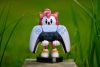 Sonic A Sündisznó (Sonic the Hedgehog) Amy Rose telefontartóval és játékvezérlő tartóval, 20 cm