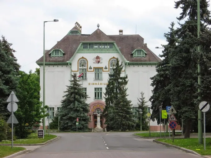 Csongrádi Batsányi János Gimnázium és Kollégium