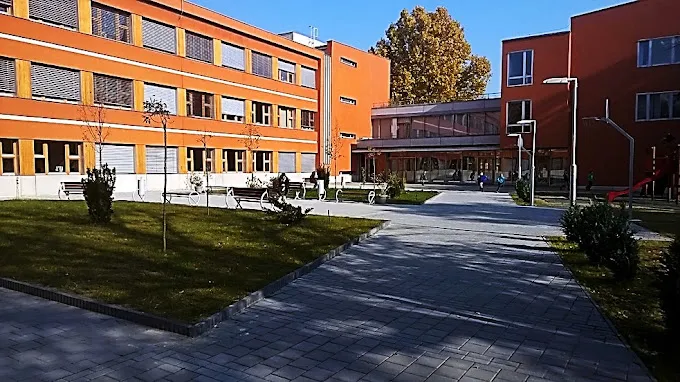 Miroslav Krleža Horvát Óvoda, Általános Iskola, Gimnázium és Kollégium
